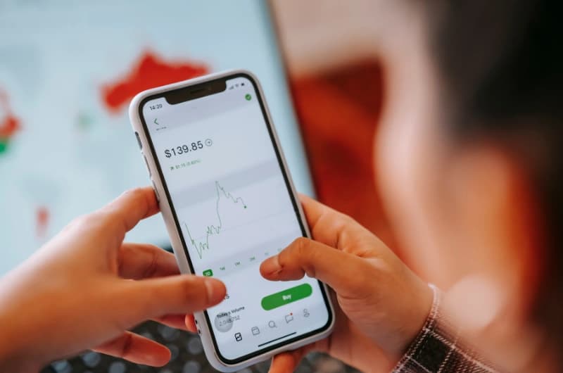 Mobile App Development: Cost, Process & How to Choose a Company